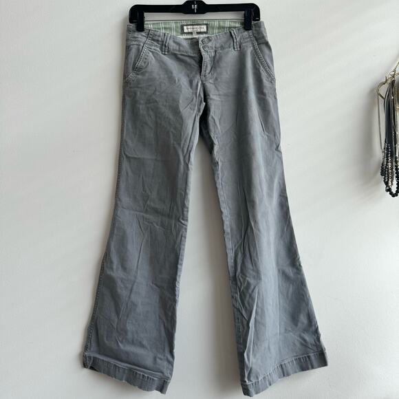 Abercrombie & Fitch Low Rise Grey/Blue Flared Jeans - 2 - Picture 1 of 10